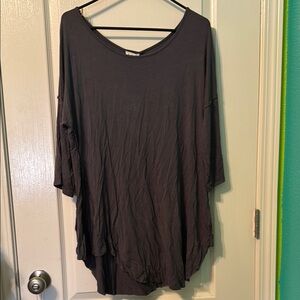 POL Women's Gray Top